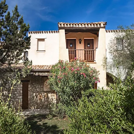 In Porto Cervo With Garden Setting * Liscia di Vacca